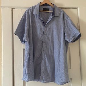 Blue pattern shirt sleeve sport shirt
